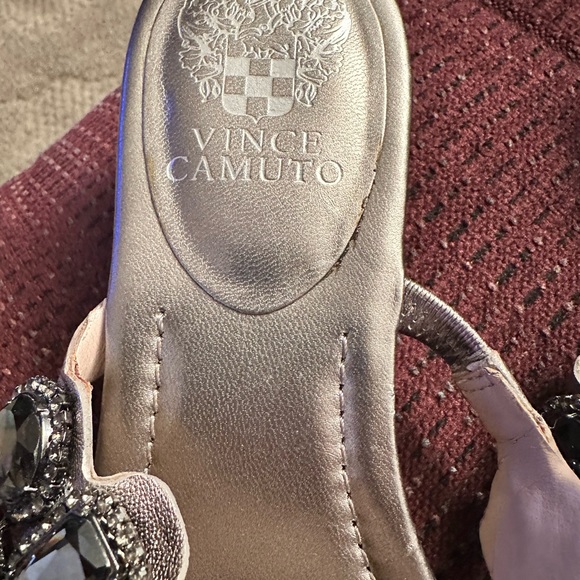 Vince camuto Idola Sandals-brand new - Picture 2 of 4